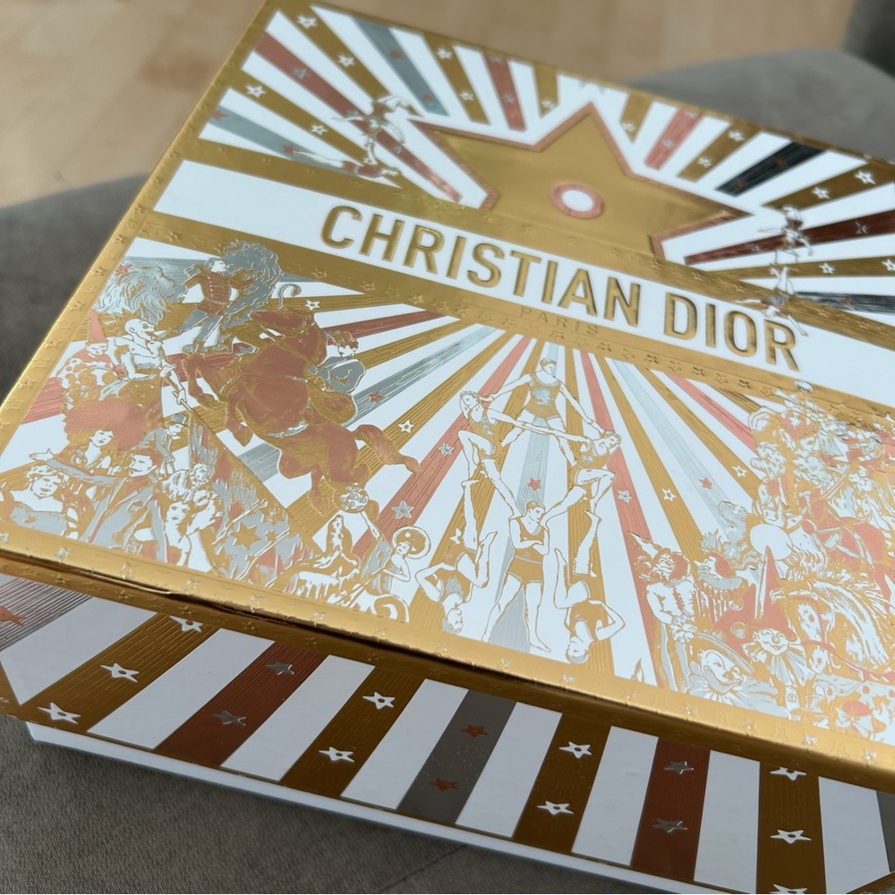 BRAND NEW Empty Dior Box with Pink/Gold Circus Theme - Picture 2 of 10